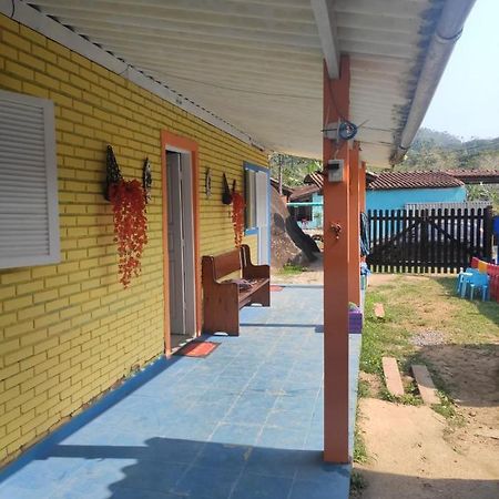 Pousada Hostel Macondo Itamambuca ウバトゥバ エクステリア 写真